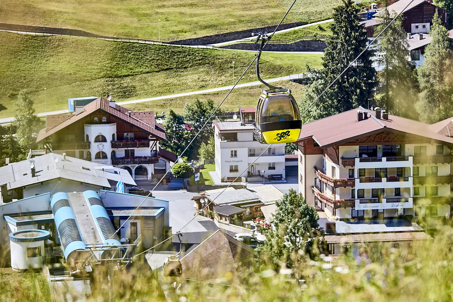 Gondel der Bergbahnen in See