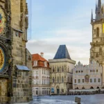 Blick auf die astronomische Uhr in Prag